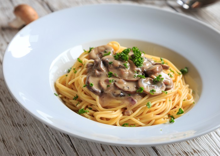Resep Spaghetti Saus Jamur Champignon