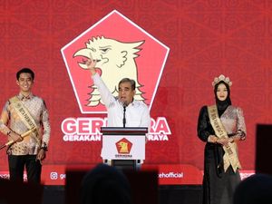 Sekjen Gerindra Minta Kader Sosialisasi Pose 2 Jari Seperti di 2019