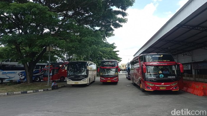 Suasana di Terminal Giri Adipura Wonogiri, Rabu (21/12/2022).