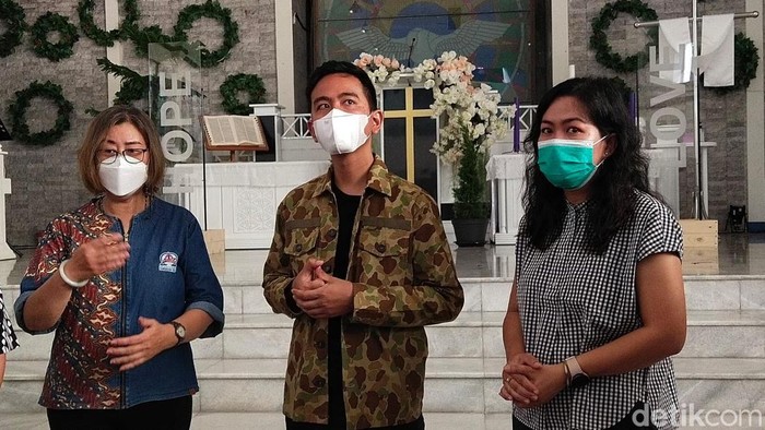 Wali Kota Solo Gibran Rakabuming Raka cek GKI Sangkah Solo, Rabu (21/12/2022).