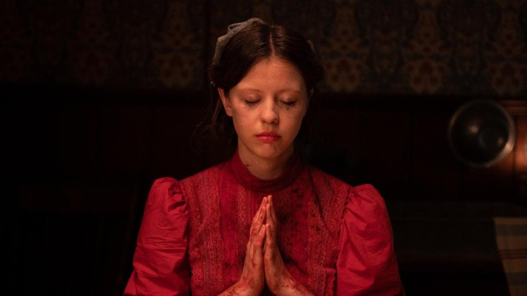 10 Film Horor Untuk Temani Malam Jumat, Berani Nonton Sendirian? Dilansir dari IGN, berikut 10 film horor terbaik selama tahun 2022 yang cocok banget buat menemani malam jumat detikers. Apakah kalian berani nonton sendirian?
