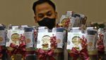 Bisnis Hampers Laris Manis Jelang Natal