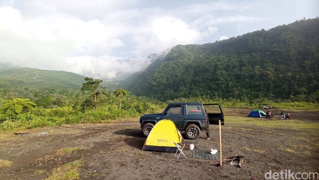 Camping Ground di Gunung Galunggung Tasikmalaya.