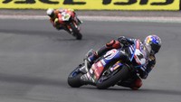 Berikutnya, ada World Superbike (WSBK) Championship 2022 di Sirkuit Mandalika. Kejuaraan Dunia Superbike di Mandalika mencatatkan rekor penonton dan disebut-sebut meraup keuntungan hingga triliunan rupiah lho. ANTARA FOTO/Ahmad Subaidi