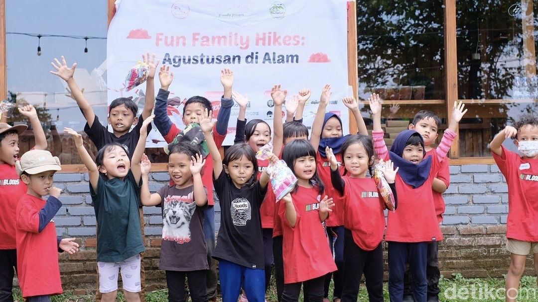Finna Yudharisman, content creator dan mompreneur asal Bandung.