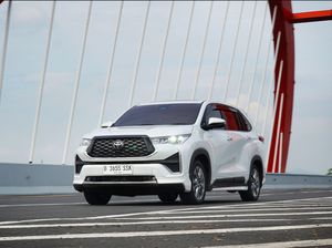 Ternyata Segini Pajak Tahunan Kijang Innova Zenix Hybrid