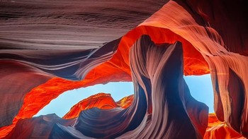Keagungan Taman Nasional Torres Del Paine di Chili ditangkap dalam gambar terpilih ini oleh fotografer Kosta Rika Luis Solano Foto: International Landscape Photographer of the Year Awards