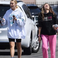 Avery dan Jojo Siwa menjalin asmara pada bulan September. Namun hubungan mereka hanya bertahan selama tiga bulan.Foto: dok. Instagram/@itsjojosiwa & @averycyrus