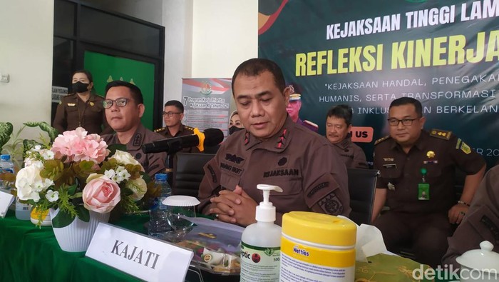 Kajati Lampung, Nanang Sigit memberikan keterangan refleksi akhir tahun (Tommy Saputra/detikSumut)