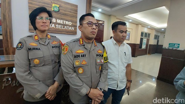 Kapolres Metro Jakarta Selatan Kombes Ade Ary (Rumondang N/detikcom)