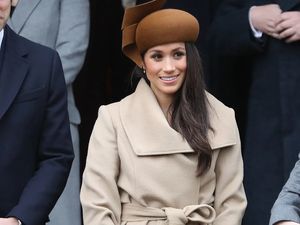 Elegannya Outfit Natal Keluarga Kerajaan Inggris dari Masa ke Masa