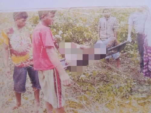 Korban Elkana Konis saat dievakuasi dari Hutan Sabaat, Kupang Tengah.