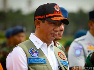 BNPB Curhat Hanya Tersedia 22 Helikopter Water Bombing Atasi Karhutla