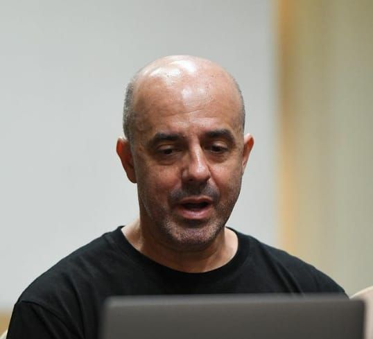 Pelatih Borneo FC Andre Gaspar Pelatih Borneo FC Andre Gaspar