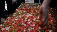Selamat jalan, Aminah Cendrakasih. Sosok Mak Nyak dan karyamu tak tergantikan. Foto: Palevi/detikcom