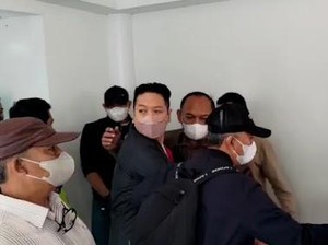 Pengusaha yang Ngaku Diperas Jaksa Ditangkap di Bandara Semarang