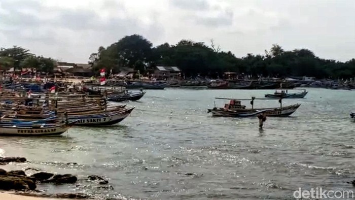 Perahu nelayan di Sukabumi.