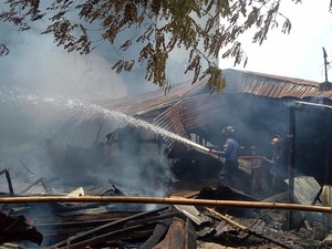 3 Rumah Dekat Mal di Labuan Bajo Kebakaran