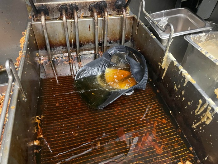Potret Dapur Restoran Berantakan Hancur Lebur! Ini 10 Potret Kekacauan yang Terjadi di Dapur Restoran