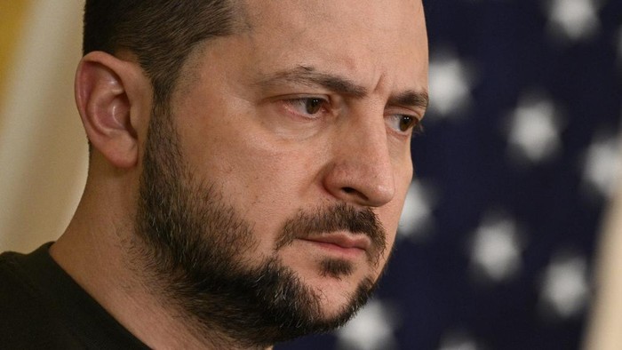 Diminta Beri Pesan ke Putin, Zelensky: Buat Apa? Dia Hancurkan Hidup Kami! Diminta Beri Pesan ke Putin, Zelensky: Buat Apa? Dia Hancurkan Hidup Kami!