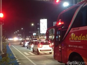 Nglames Madiun Selalu Macet saat Libur Nataru, Ini Jalan Alternatifnya