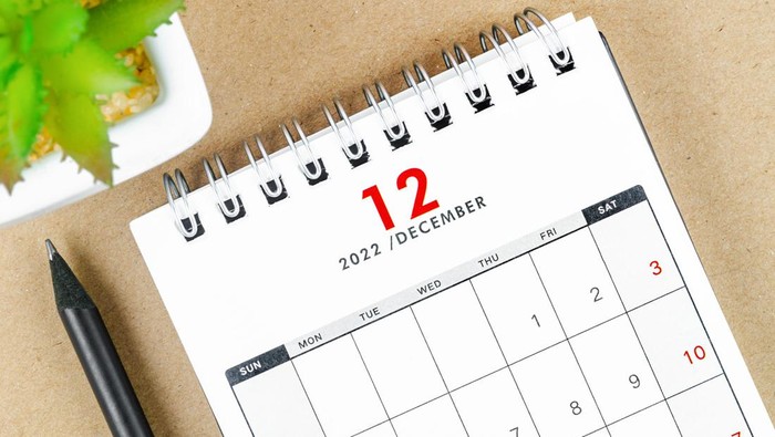 Tanggal 26 Desember libur atau tidak? Khusus perayaan tahun ini, pemerintah meniadakan cuti bersama Natal dan Tahun Baru. Cek selengkapnya!
