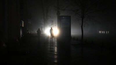 Ukraina Tambah Gelap! Kurang Pasokan Listrik