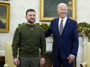 Kronologi dan Rute Penerbangan Zelensky ke AS yang Mengejutkan