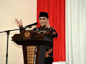 Ahmad Basarah Ingatkan Dampak Negatif dari Sikap Intoleran Guru