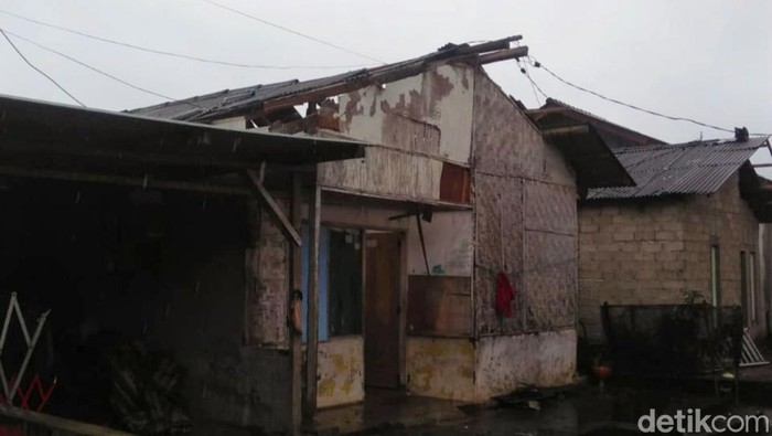 angin kencang di banyuwangi
