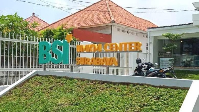 BSI UMKM Center Surabaya yang berada di Jalan R.A Kartini