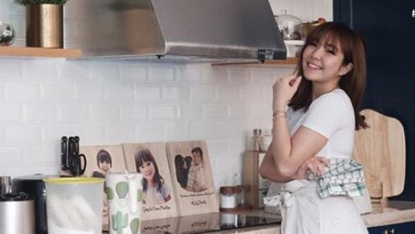 Ini Potret Dapur Gisel Anastasia yang Minimalis Bernuansa Biru