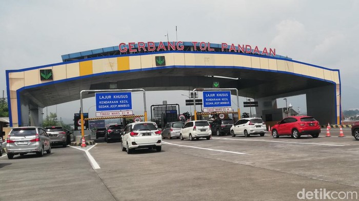 gerbang tol pandaan