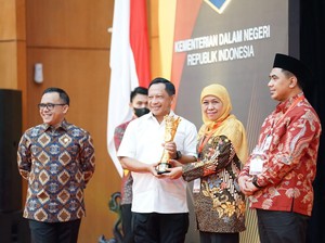 Jatim Raih Gelar Provinsi Terinovatif IGA Award Kemendagri 2022