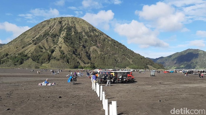 Harga sewa jeep di Bromo naik saat libur Nataru