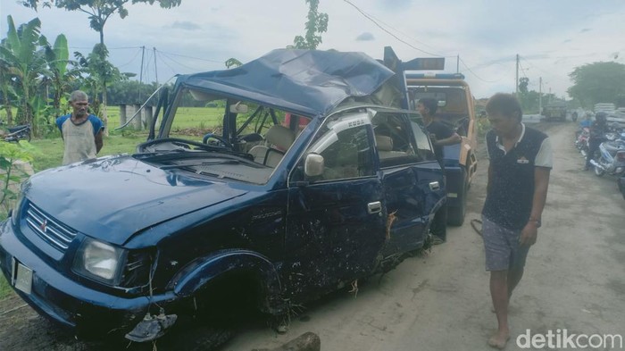 Kuda Tertabrak KA Sancaka Di Ngawi
