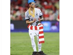 Meme Kocak Darwin Nunez Sia-siakan Peluang Emas Bikin Kesal