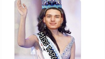 Darwin Nunez jadi Miss Target 2022. Foto: Twitter