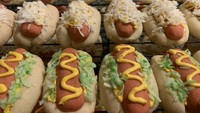 Bentuknya persis hotdog, inilah Christmas cookies yang istimewa. Siapapun yang melihatnya bisa tertipu nih!