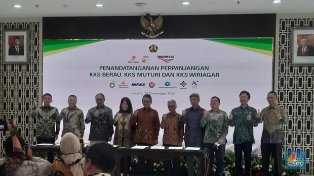 Penandatanganan Perpanjuangan KKS Berau. (CNBC Indonesia/Firda Dwi Muliawati)
