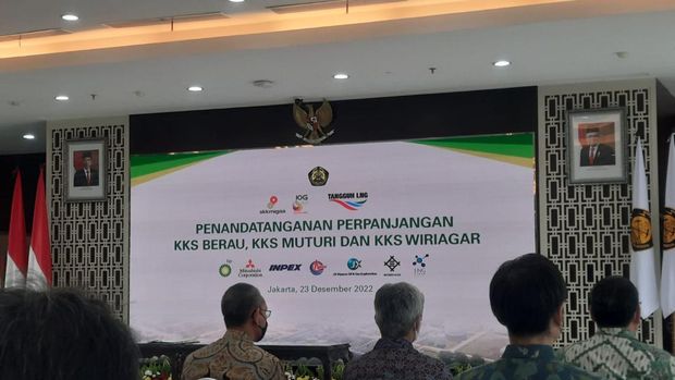 Penandatanganan Perpanjuangan KKS Berau. (CNBC Indonesia/Firda Dwi Muliawati)