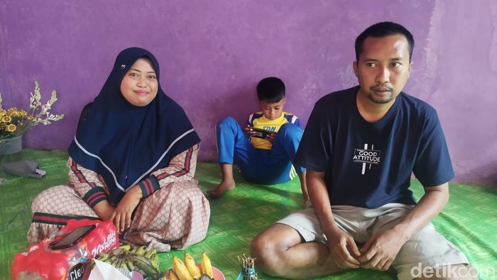 Pria gresik hidup lagi