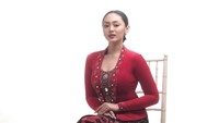 Bukan dilarang ya, mama dukung banget. Sebenarnya dari kecil karena sudah di dunia keatletan terus ke dunia kecantikan itu bertolak banget kan, sampai akhirnya kamu yakin bisa? ujar Rafa Mutiara. (Foto: dok Instagram)