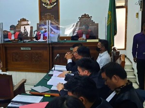 Panas! Pengacara AKP Irfan-Jaksa Adu Mulut soal Bukti Sita CCTV Kasus Sambo
