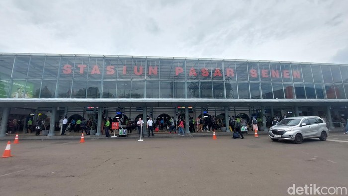 Stasiun Pasar Senen, 23 Desember 2022. (Rumondang Naibaho/detikcom)
