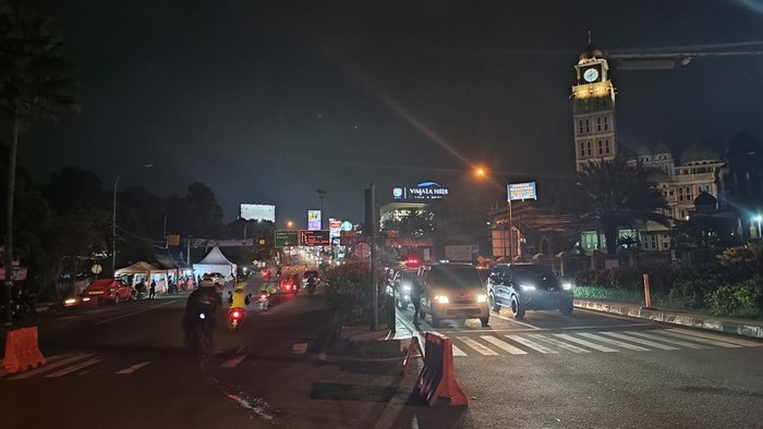 Suasana Lalin Puncak Bogor (Rizky-detikcom)