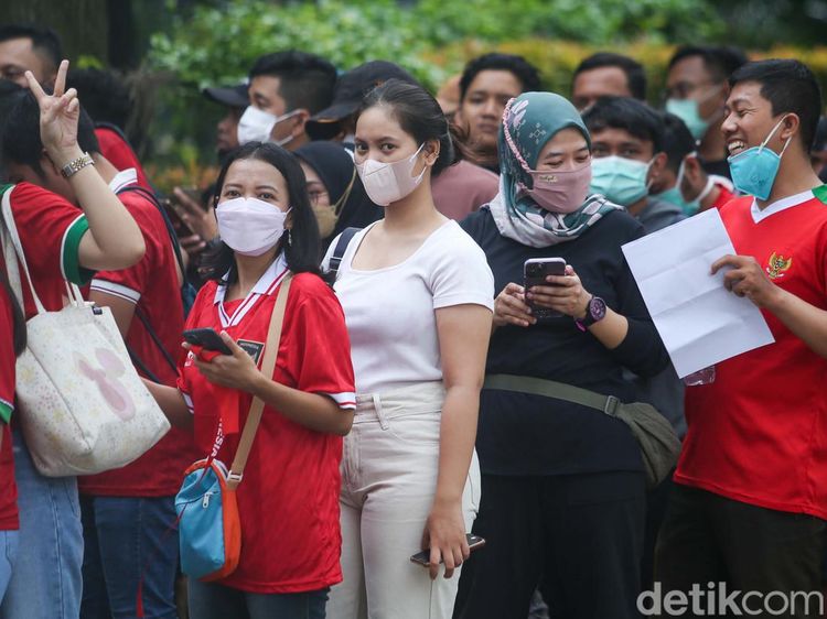 Suporter Timnas Indonesia Mulai Merahkan GBK