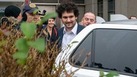 Jaminan Bankman berasal dari ekuitas di rumah keluarganya, dengan tanda tangan orang tuanya dan dua orang lainnya dengan aset cukup besar. (David Dee Delgado/Getty Images)  