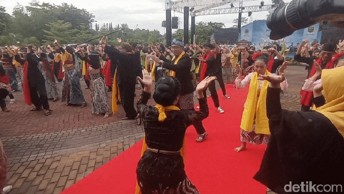 Tari Jipeng