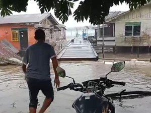 23 Rumah di Lingga Rusak Akibat Cuaca Ekstrem
